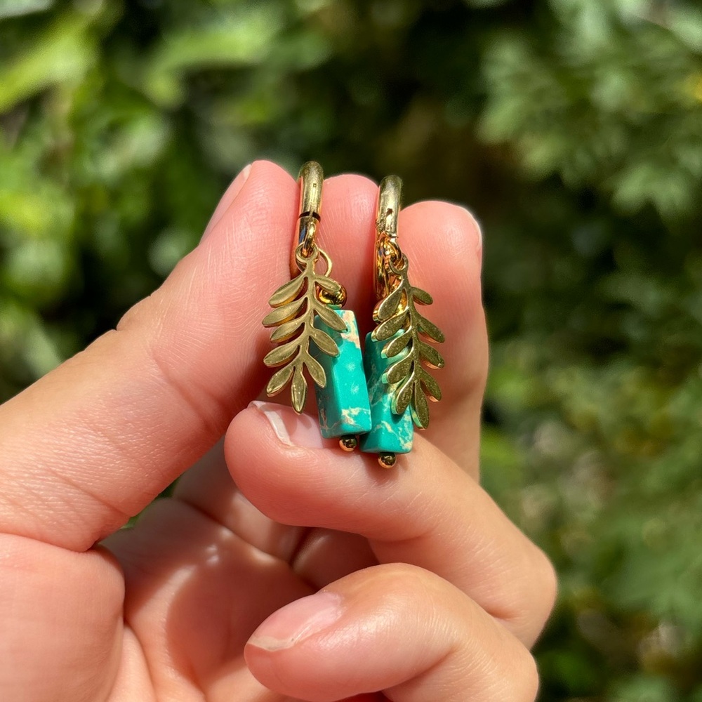 18K Gold Plated Stainless Steel Turquoise Stone with Leaf Hoop Earrings